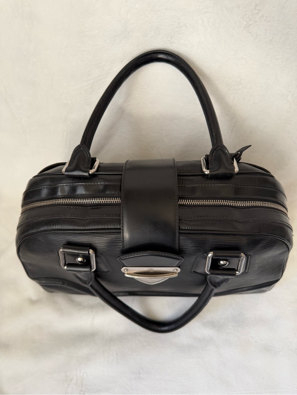 Louis Vuitton Montaigne GM Vintage Bag in Epi Leather - Picture 4 of 16